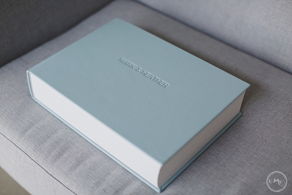 Queensberry wedding album in Powder Blue Microleather, photos by Sandra Mañas Photography